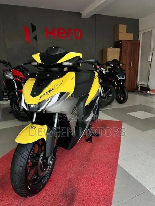 Hero XOOM 125R 2026