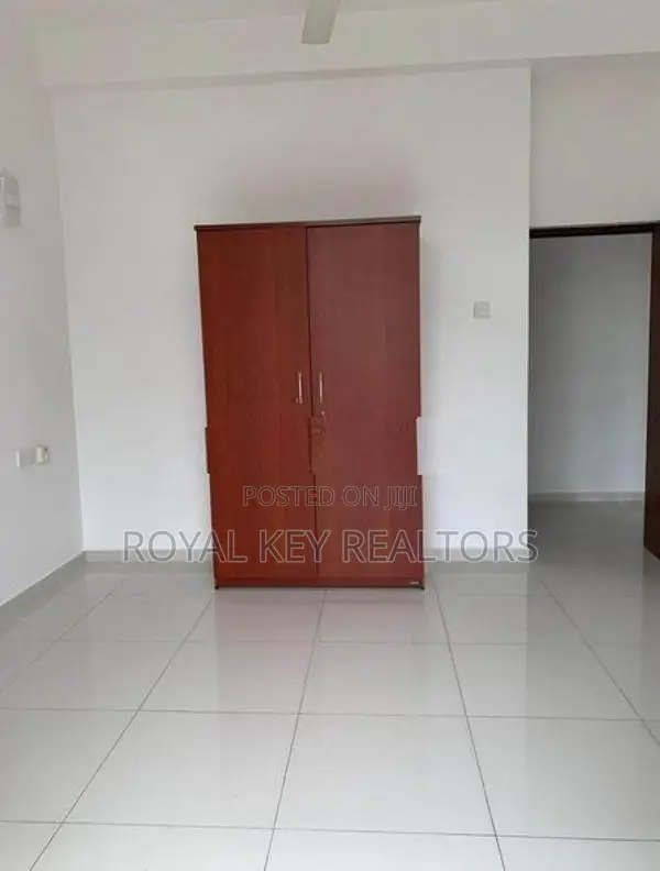 Prime Residencies - 03 Bedroom Furnished apartment for Rent-Colombo 05