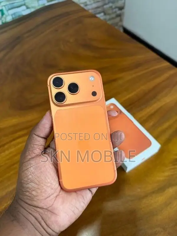 Apple iPhone 17 Pro 256GB (Used)