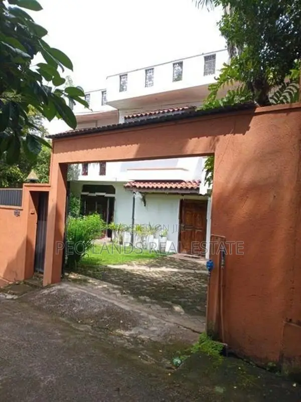 (DH1227) Two Storey House for Sale in Rajagiriya Kalapaluwawa