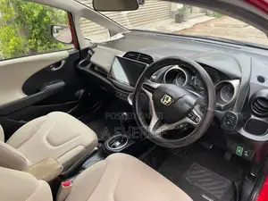 Honda Fit GP1 2012