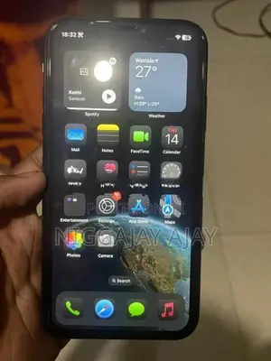 Apple iPhone XR 128GB (Used)