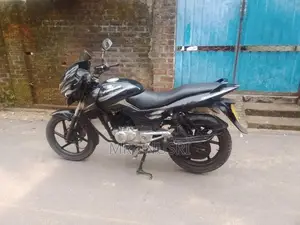 Bajaj Pulsar 150 2015