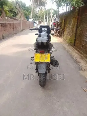 Bajaj Pulsar 150 2015