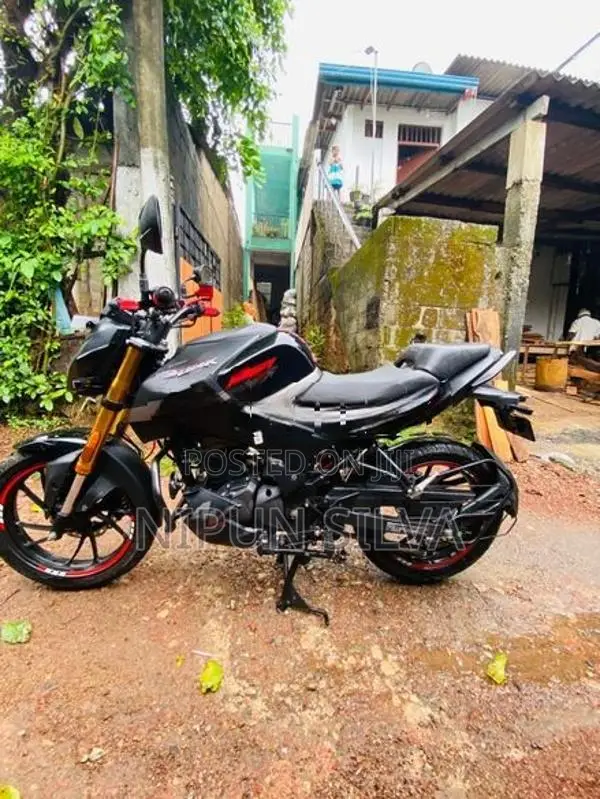 Hero Hunk 160R 2025
