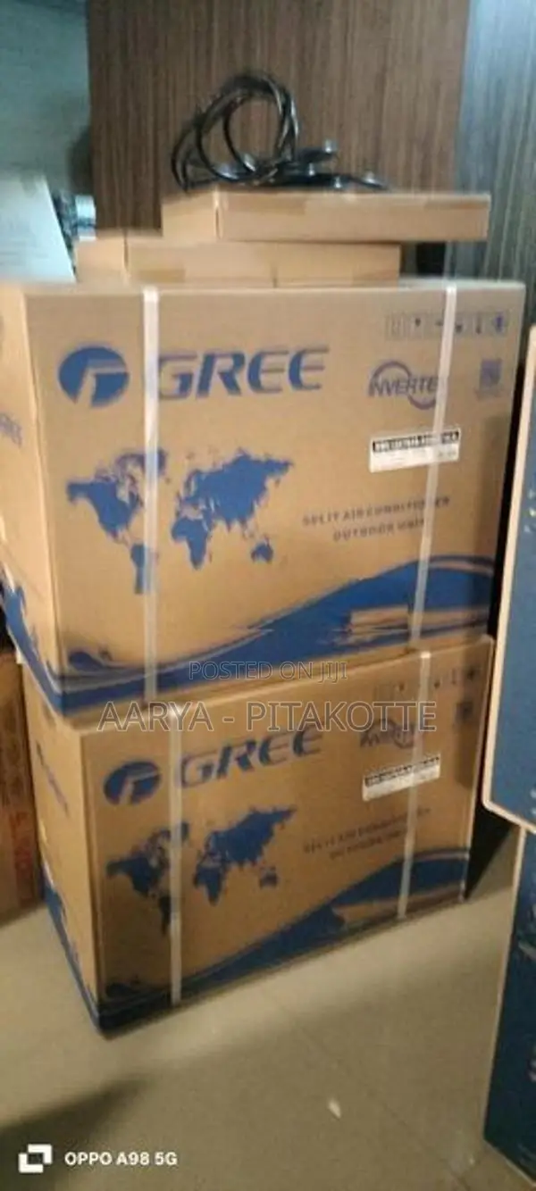 Gree Air Conditioner 12000BTU - inverter
