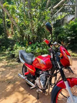 Bajaj Caliber 2003