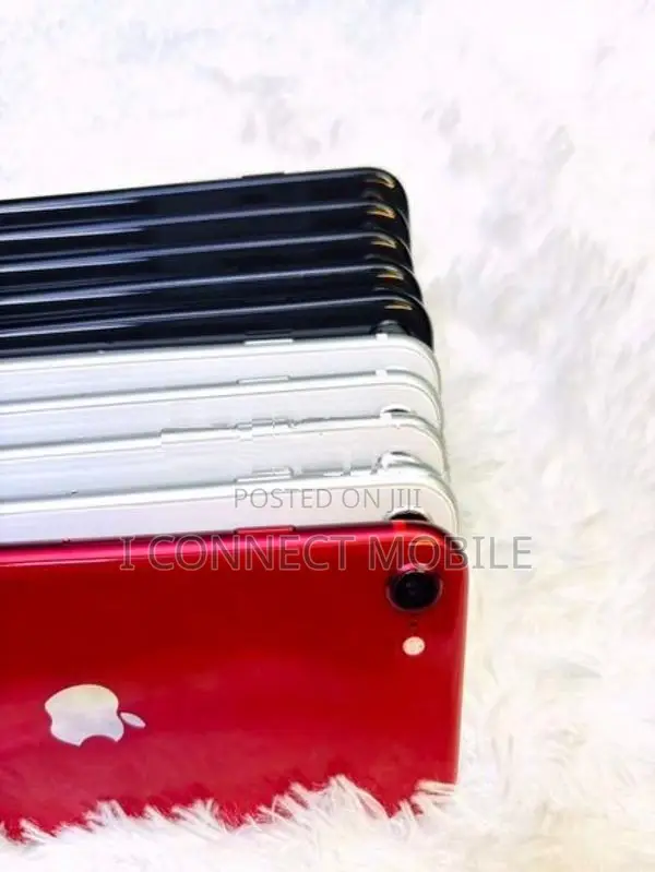 Apple iPhone SE 2 (Used)