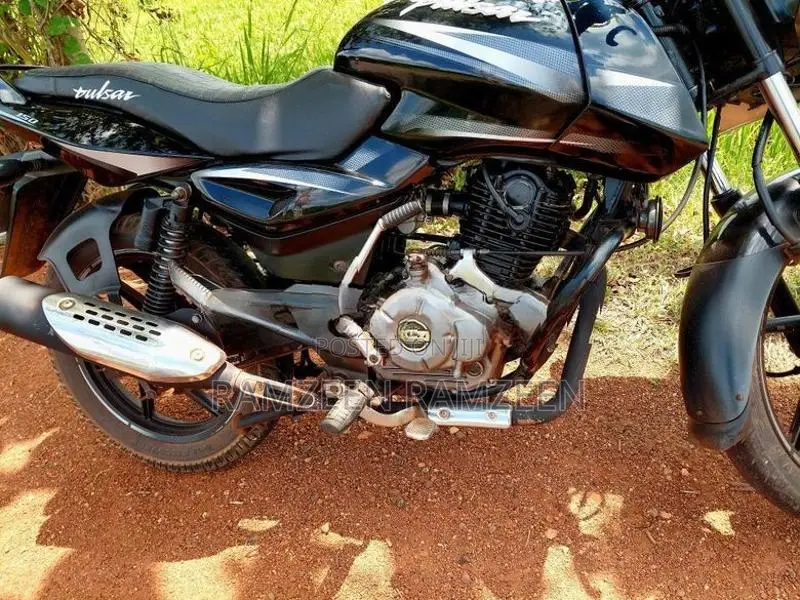 Bajaj Pulsar 150 2017