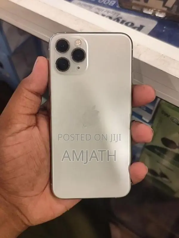 Apple iPhone 11 Pro (Used)