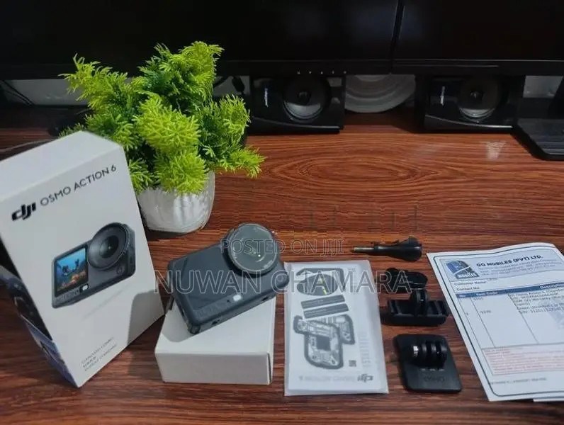 DJI Osmo Action 6 Adventure Combo