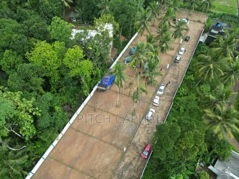 අතුරුගිරිය ඉඩමක්