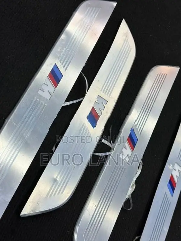 BMW G12 7 Sierios Door Sills LED