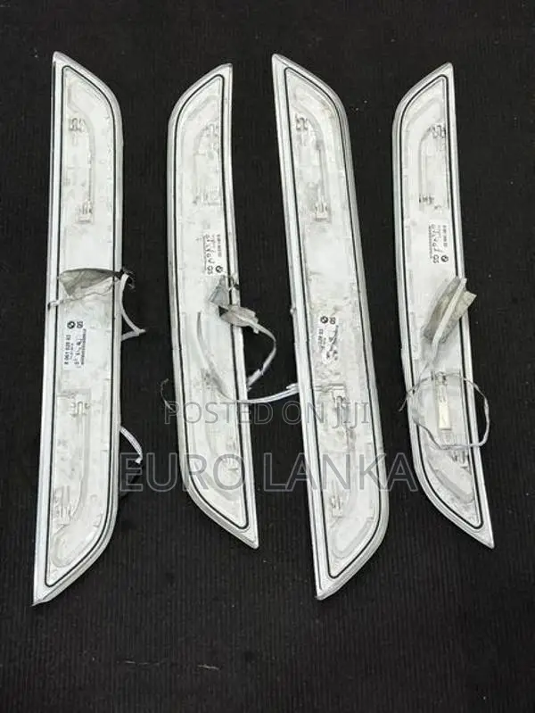 BMW G12 7 Sierios Door Sills LED
