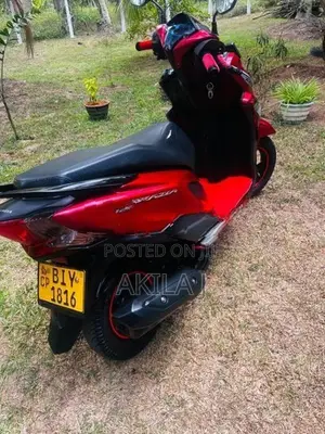 Honda Grazia Red 2019