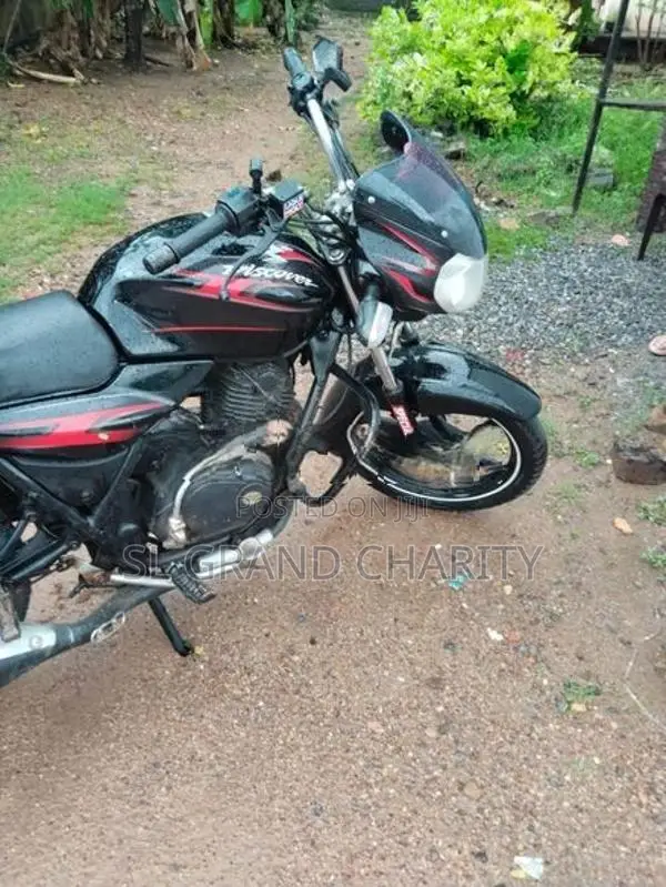 Bajaj Discover 2010