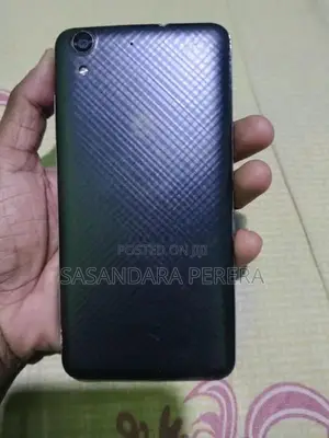 Huawei Y6 (Used)