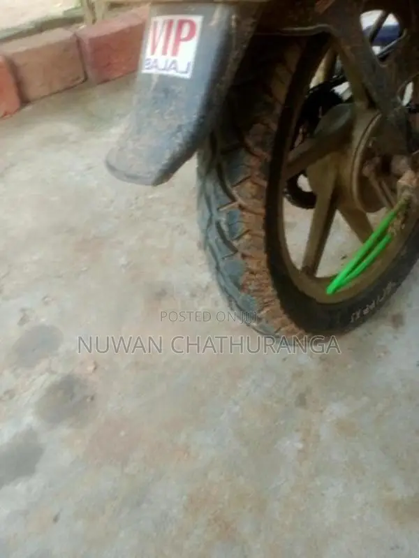 Bajaj Discover 125 2006