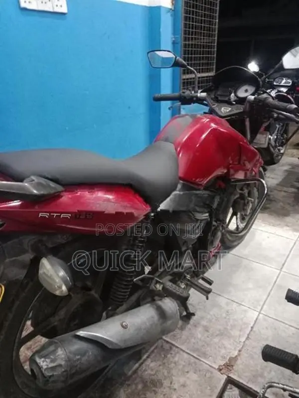 TVS Apache RTR 160 2013