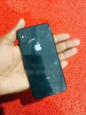 Apple iPhone XS (Used)