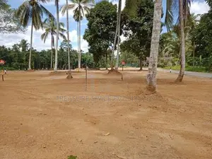 Land for Sale at Padukka