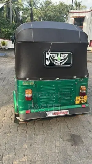 Bajaj RE 2009