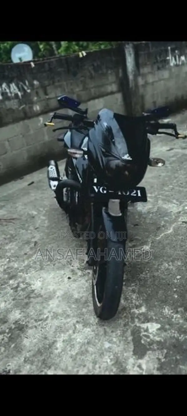 Bajaj Pulsar 150 2009