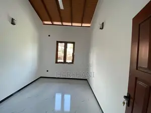 Brand New Single Storey House Close to Kottawa