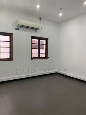 Commercial property for Rent - Colombo 07 (EM130AW)