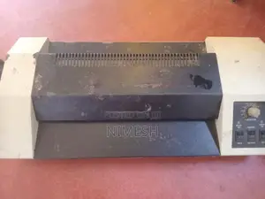 Laminating Machine
