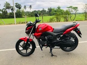 Honda CB Trigger 2016