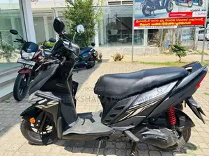 Yamaha Ray ZR 2018