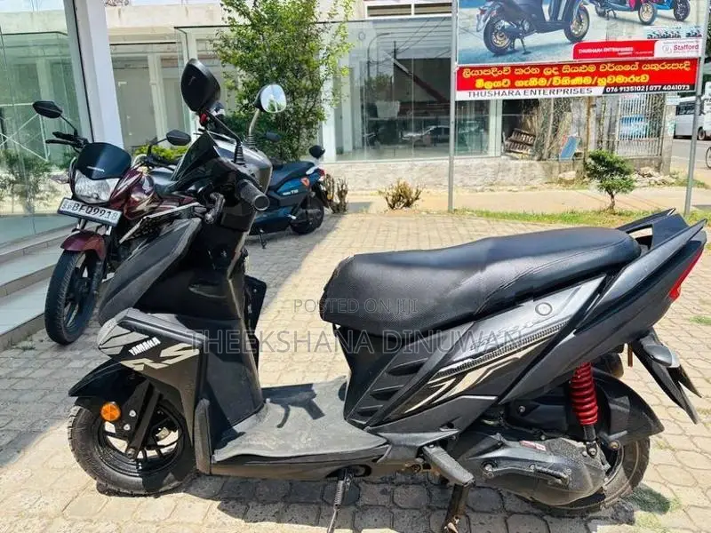 Yamaha Ray ZR 2018