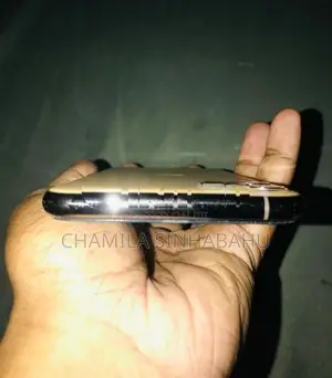 Apple iPhone 11 Pro Max (Used)