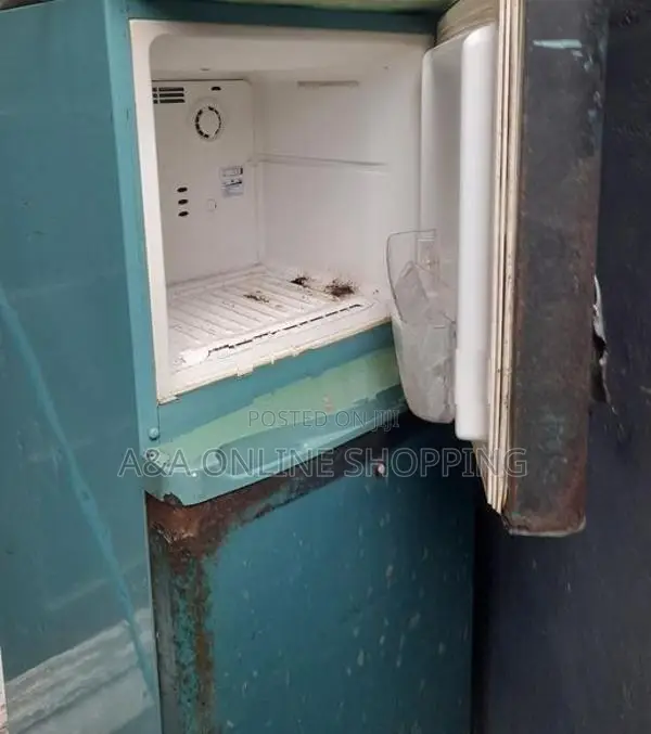 Refrigerator LG