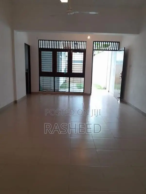 9perch 2unit House for Sale in Kalubowila Dehiwala