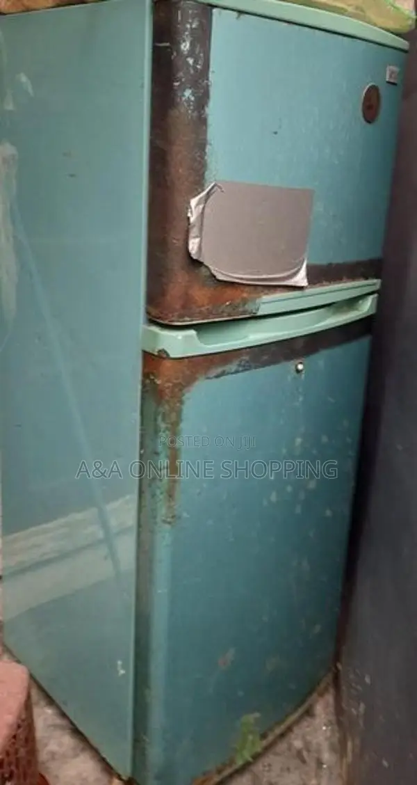 Refrigerator LG