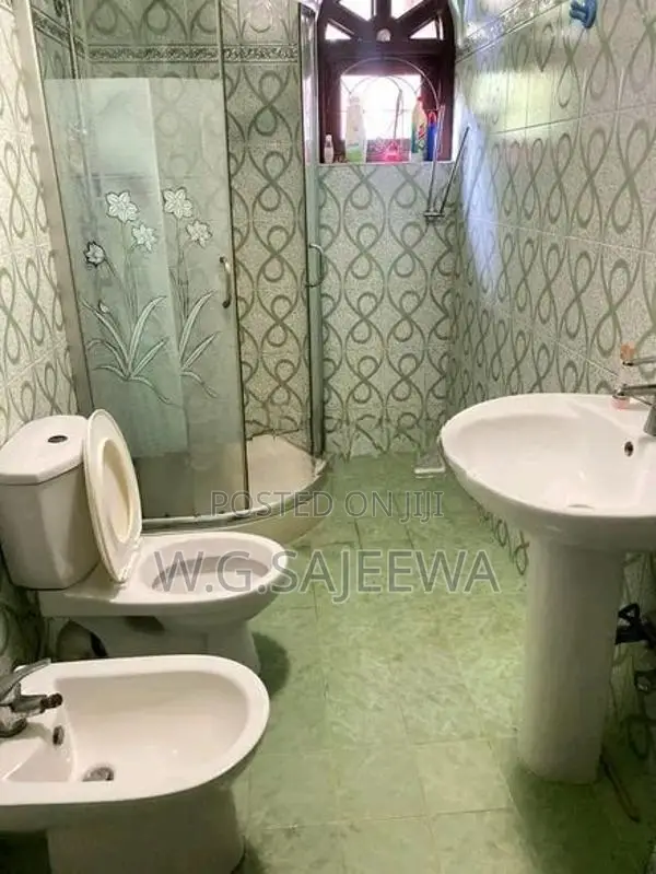 Furnished 2 Storey 4 Rooms house rent in Negombo