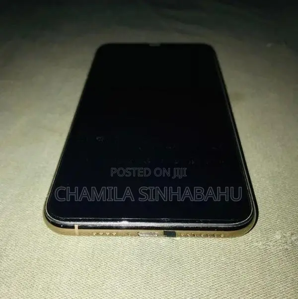 Apple iPhone 11 Pro Max (Used)