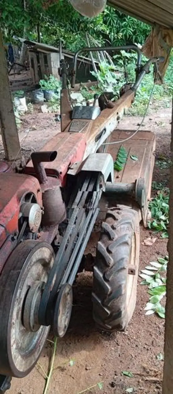 Kubota K700 Tractor 2013
