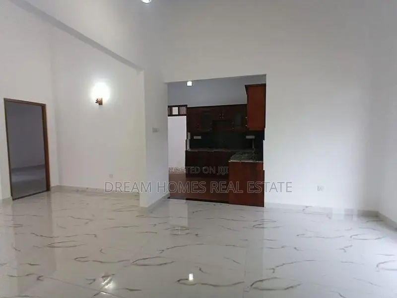 Modern Family House for Sale – Highly Residential Area in Kesbewa