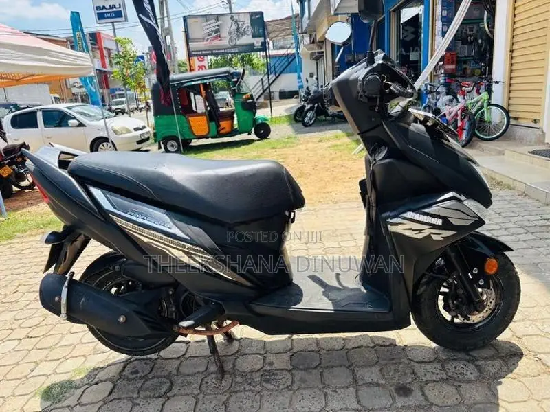 Yamaha Ray ZR 2018