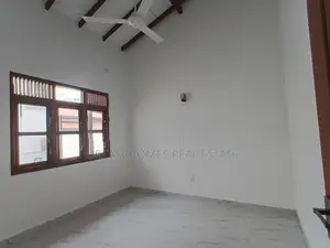 Modern Family House for Sale – Highly Residential Area in Kesbewa