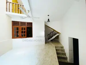 Prime 3-Story Modern Residence for Rent – Thalawatugoda, Kotte