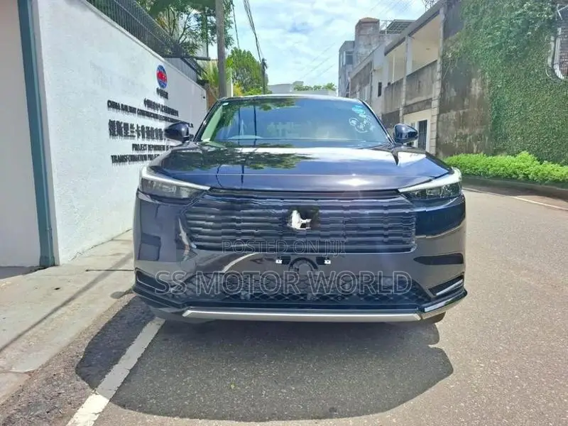 Honda Vezel Z APPLE CAR PLAY 2025