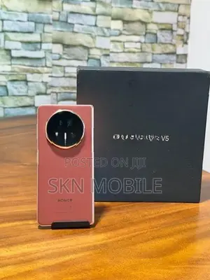 Honor Magic V5 16GB512GB (Used)