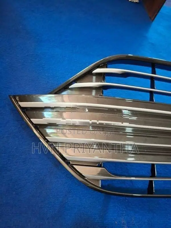 Toyota Axio 165 Lower grille