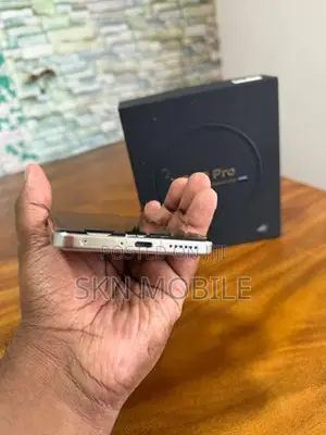 Vivo X200 Pro 16GB512GB (Used)