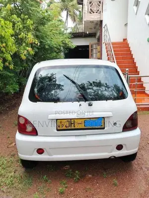 Suzuki Maruti zen 2004