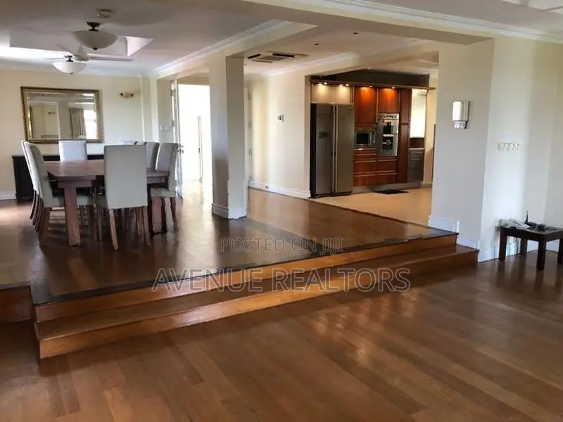 4BR Apartment for Rent in Colombo 07
